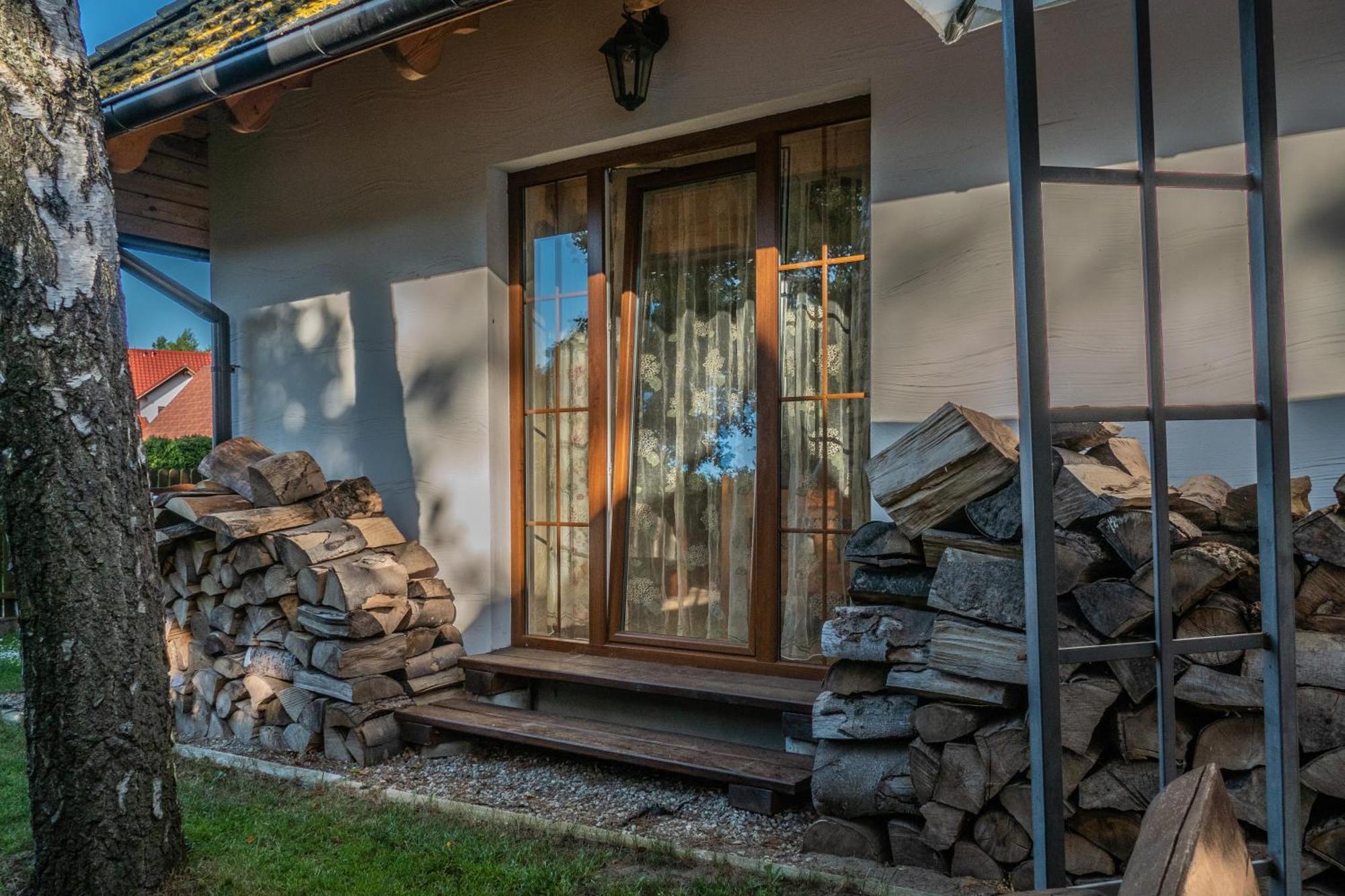 Lesna Chata Jarosławiec Exterior foto