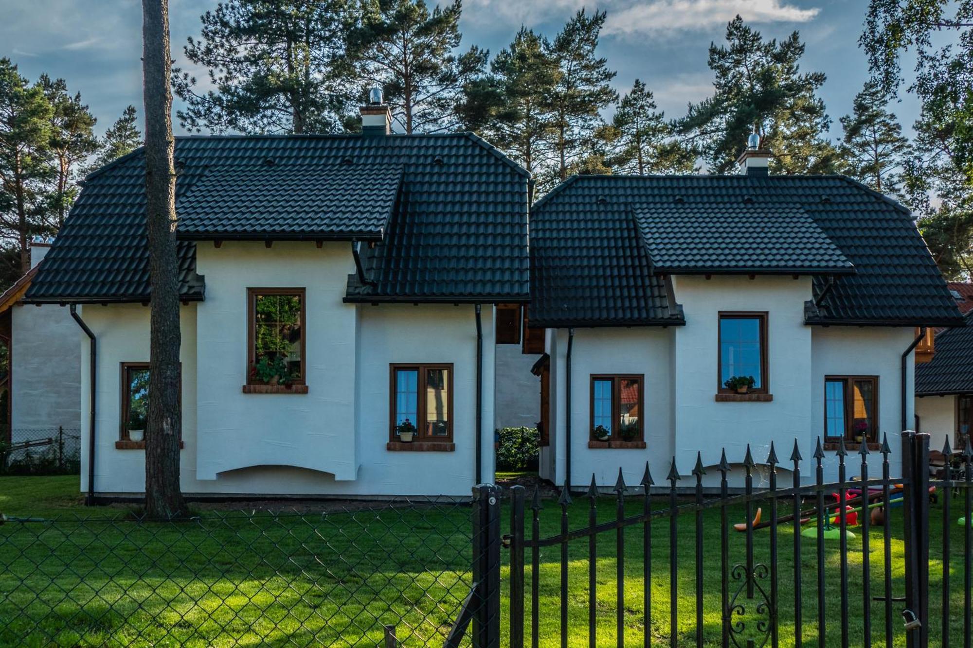 Lesna Chata Jarosławiec Exterior foto