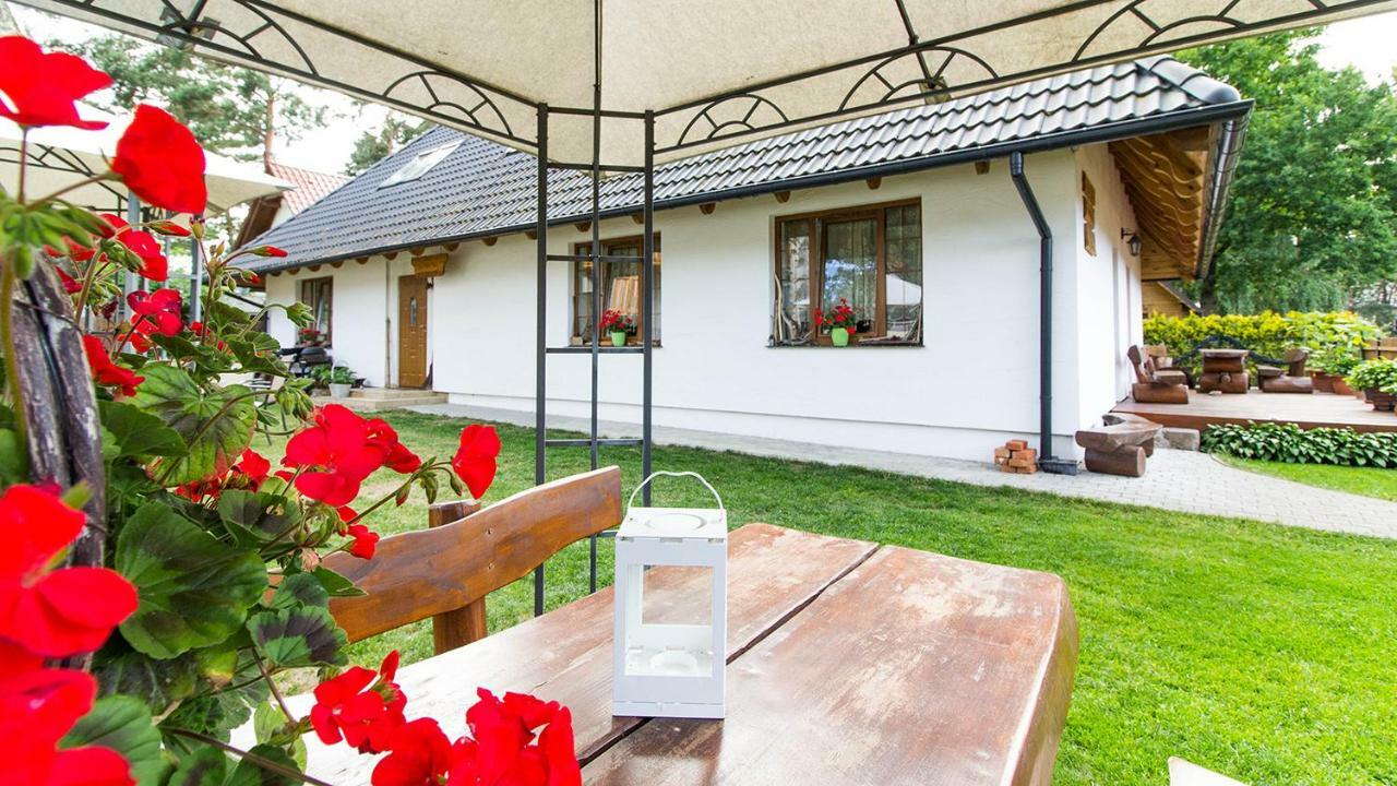 Lesna Chata Jarosławiec Exterior foto
